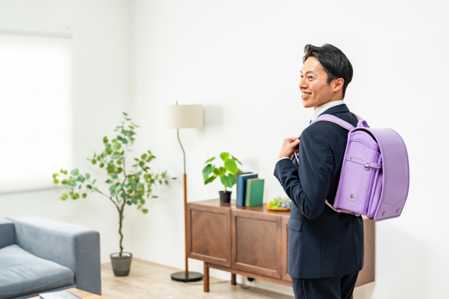 中学受験の父親の役割：その行動が助けにも邪魔にもなる